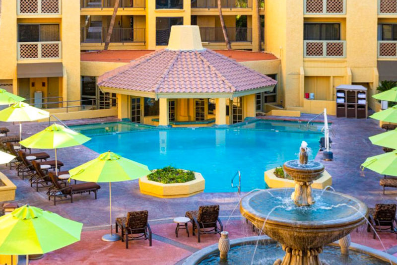 Cool Hotels in Phoenix, Arizona: Hilton Resort at the Peak