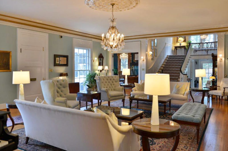 Boutique Charlotte Hotels: The Morehead Inn