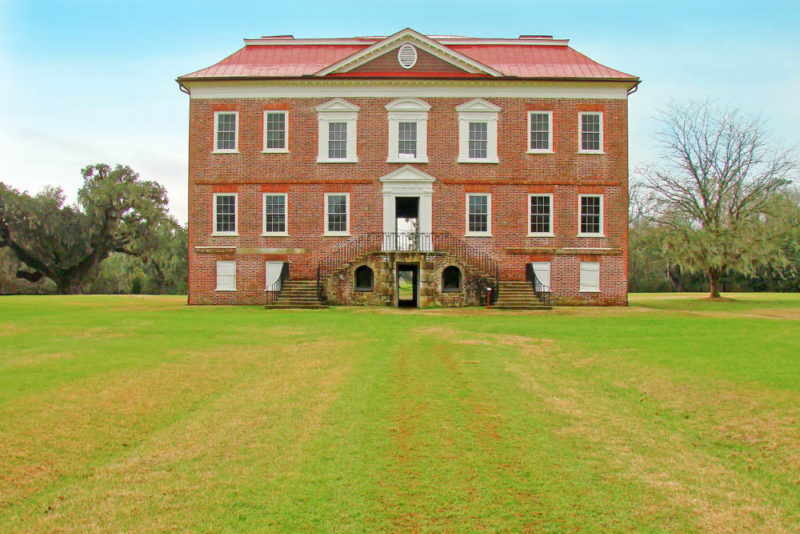 Fun Things to do in South Carolina: Visit the Plantations Drayton Hall