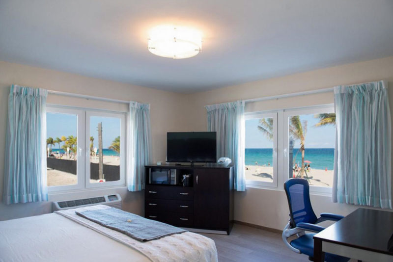 Where to Stay in Hollywood Beach, Florida: Hotel Sheldon