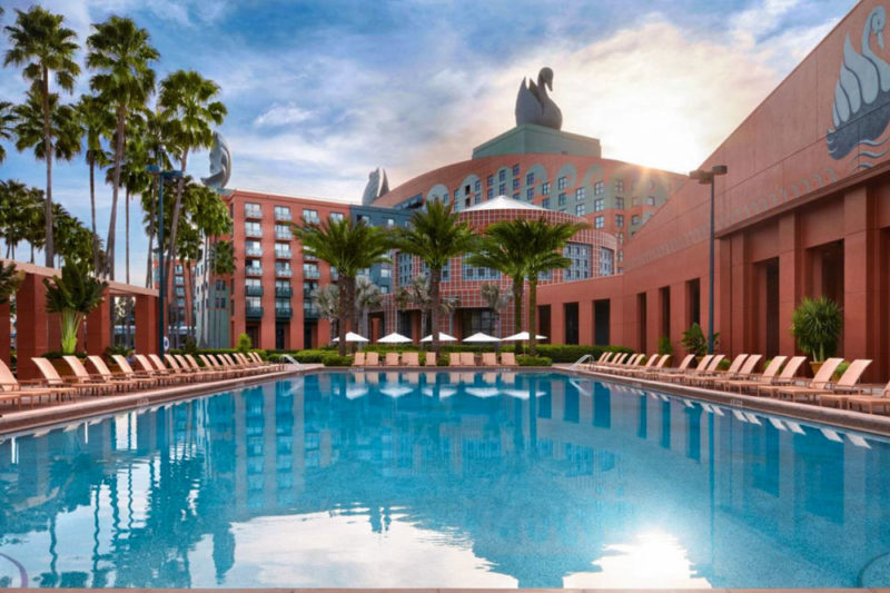 Best Hotels Near Disney World: Swan and Dolphin Hotel