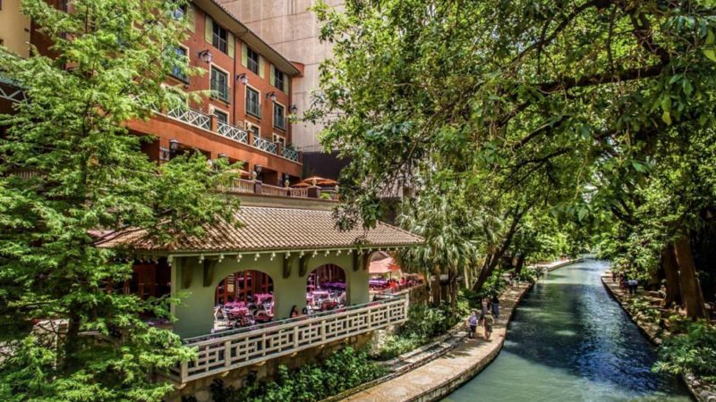 Best San Antonio Hotels: Hotel Valencia