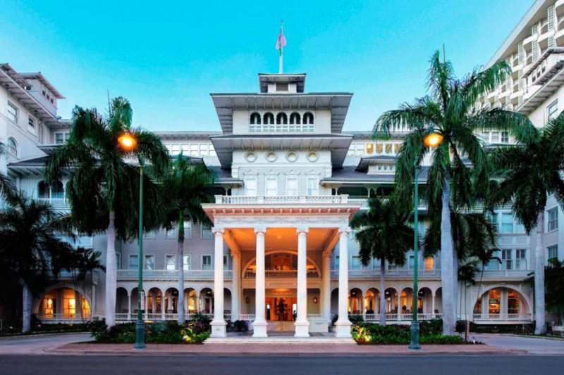 Best Waikiki Hotels: Moana Surfrider