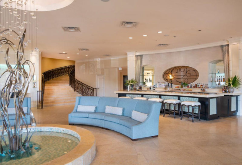 Cool Jacksonville Hotels: One Ocean Resort and Spa