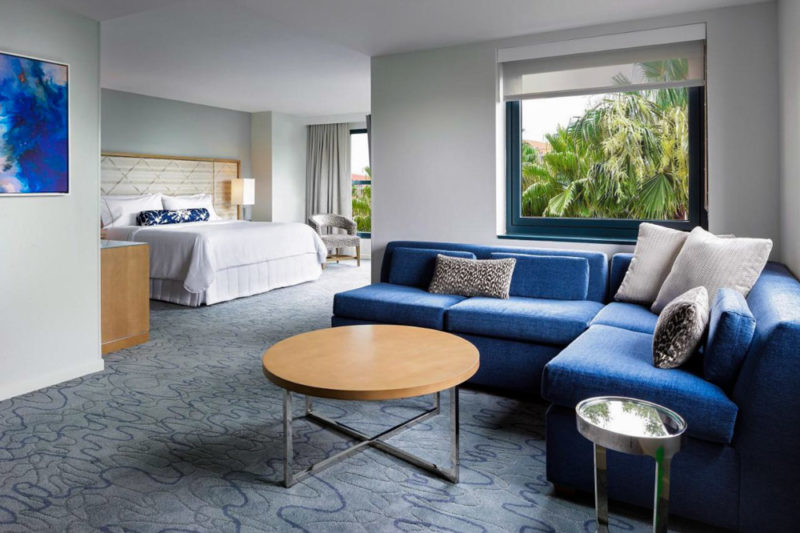 Orlando Hotels Near Disney World: Swan and Dolphin Hotel