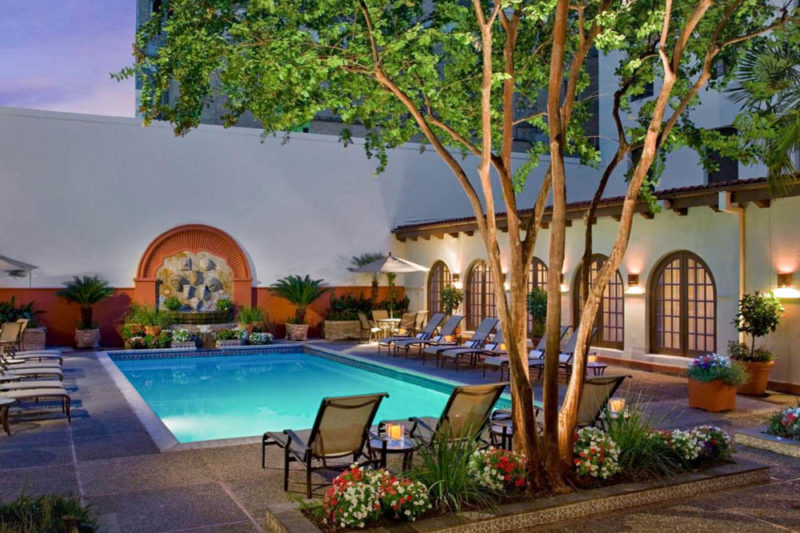 Unique San Antonio Hotels: Omni La Mansion del Rio