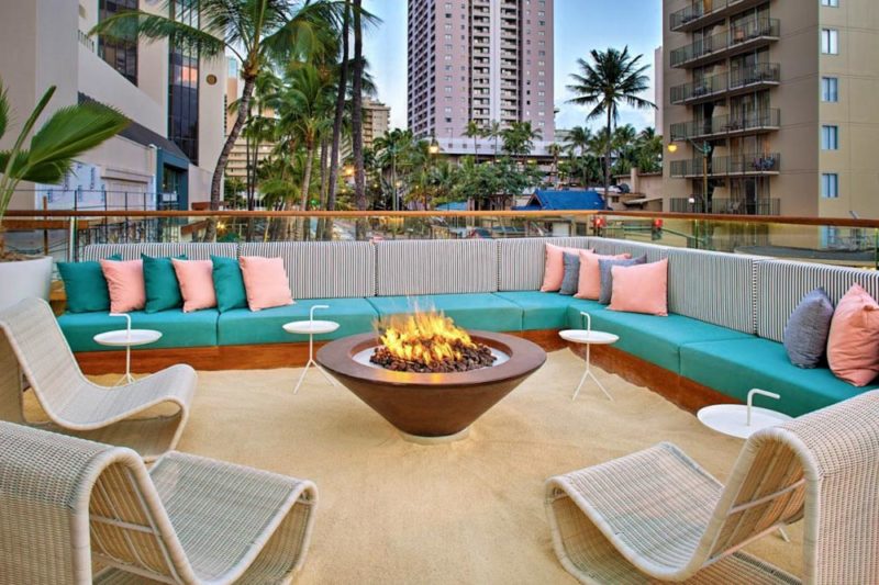Where to Stay in Waikiki, Hawaii: The Laylow