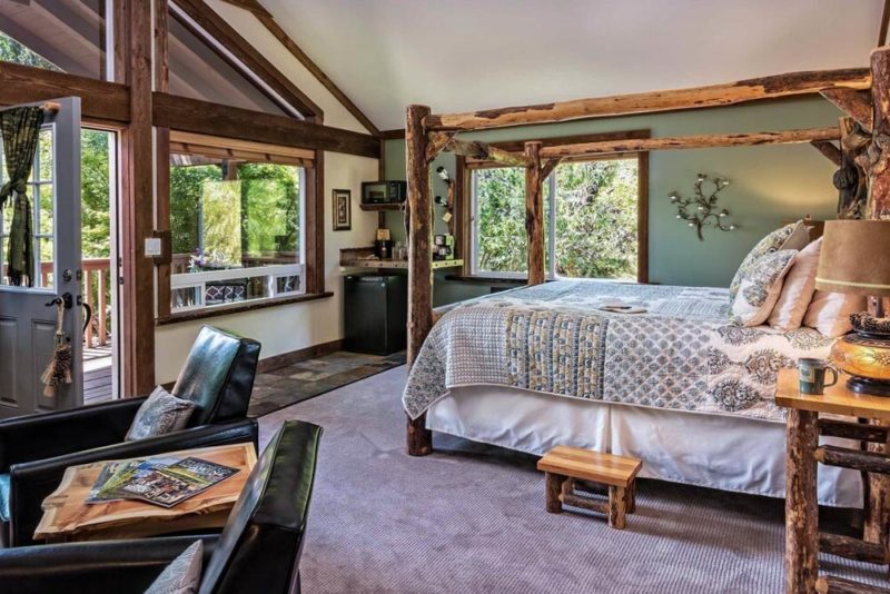 Best Hotels in Hood River, Oregon: Carson Ridge Luxury Cabins