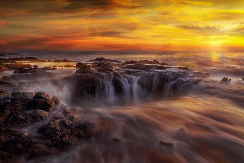 Best Things to do in Oregon: Thor's Well
