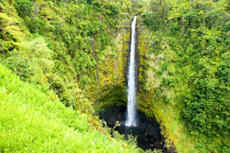 Best Things to do on Hawaii’s Big Island: Akaka and Kahuna Waterfalls