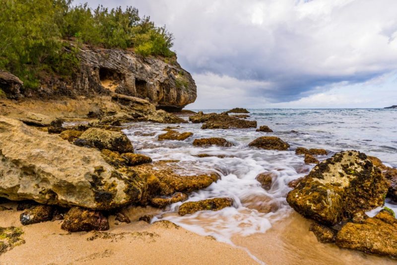 Best Things to do on Kauai: Shipwreck Beach