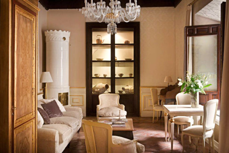 Cool Granada Hotels: Casa 1800 Granada