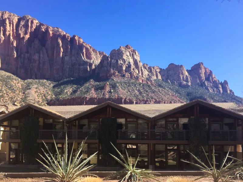 Cool Hotels Near Zion National Park: Desert Pearl Inn