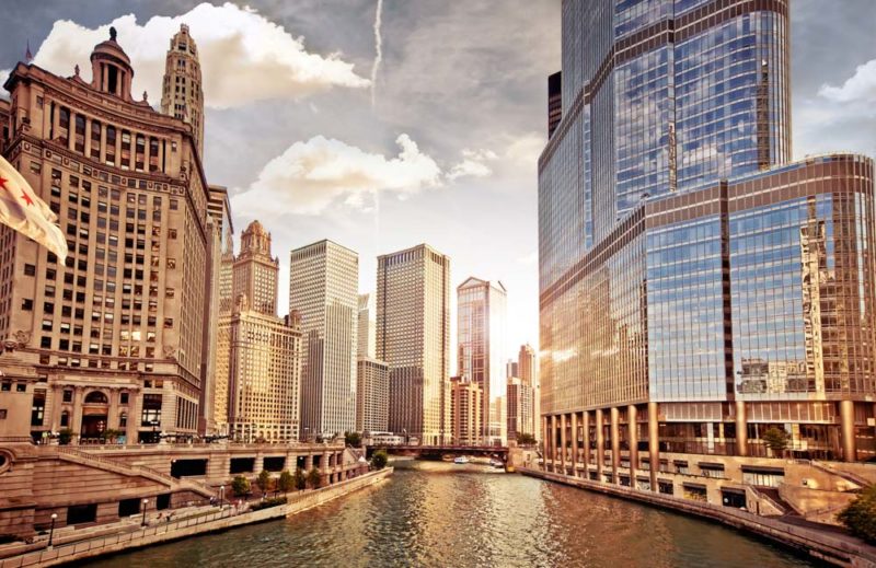 Cool Things to do in Illinois: Chicago Architecture Cruise