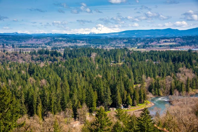 Cool Things to do in Oregon: Clackamas River Mt. Hood