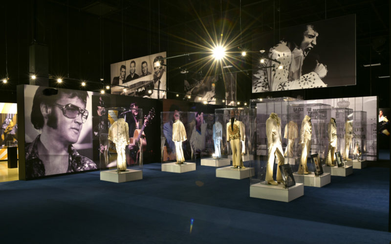 Cool Things to do in Tennessee: Graceland