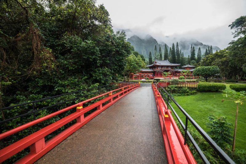 Cool Things to do on Oahu: Byodo-In Temple