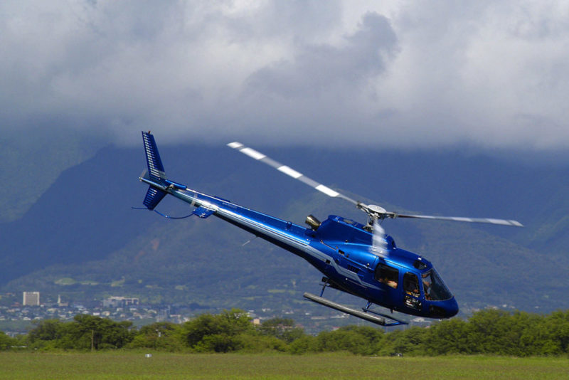 Must do things in Hawaii: Helicopter Tour Over Maui