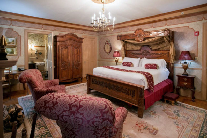 Unique Hotels in Baltimore, Maryland: Gramercy Mansion