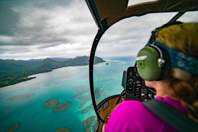 Unique Things to do on Oahu: Helicopter Flight Over Oahu