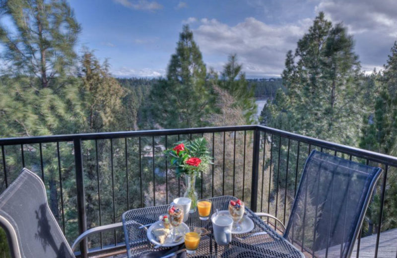 Where to Stay in Bend, Oregon: Pine Ridge Inn