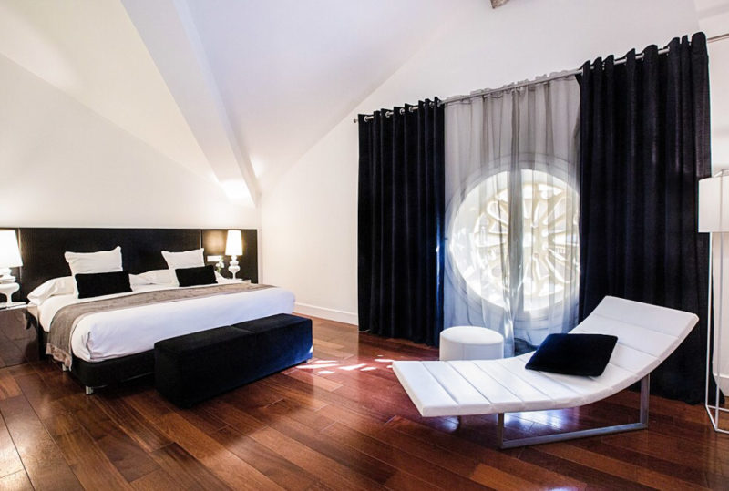 Where to Stay in Granada, Spain: Hospes Palacio de los Patos
