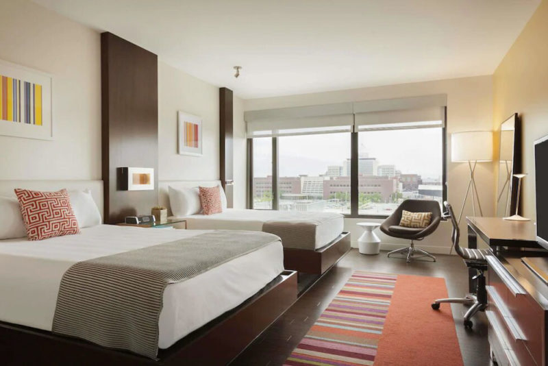 Where to Stay in Indianapolis, Indiana: The Alexander