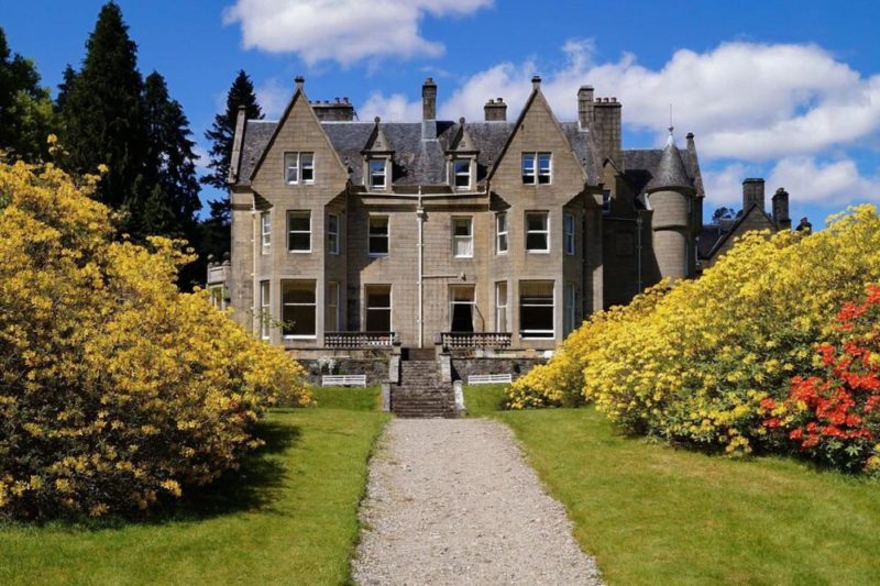 Best Scotland Castle Hotels: Glengarry Castle Hotel