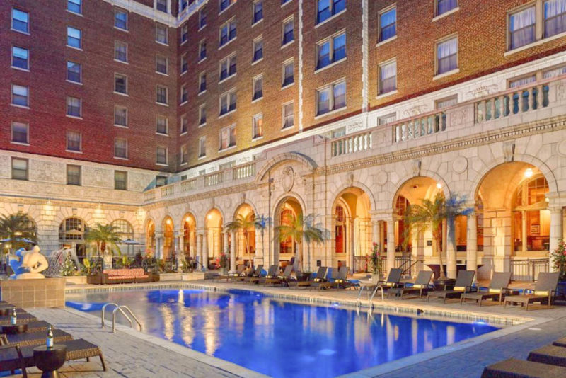 Best St. Louis Hotels: The Chase Park Plaza
