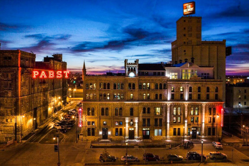 Where to Stay in MilwaukeeWhere to Stay in Milwaukee, Wisconsin: The Plaza Hotel: Brewhouse Inn and Suites