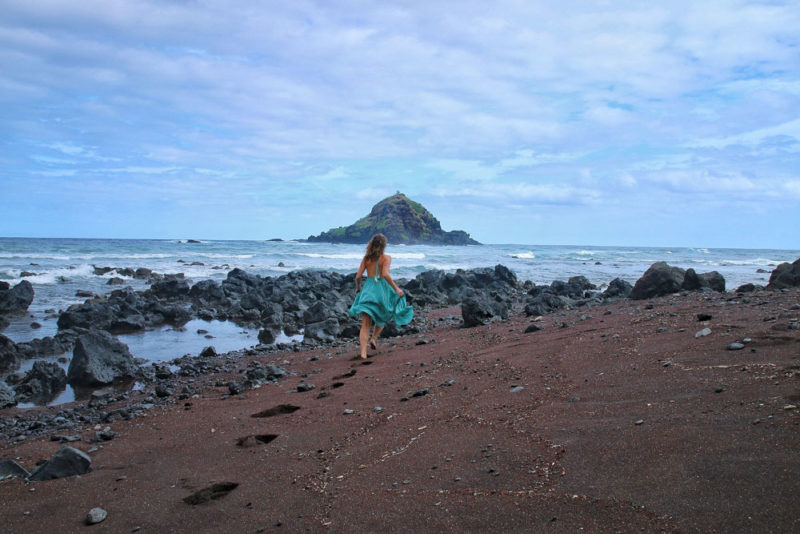 Best Stops, Road to Hana. Maui: Koki Beach