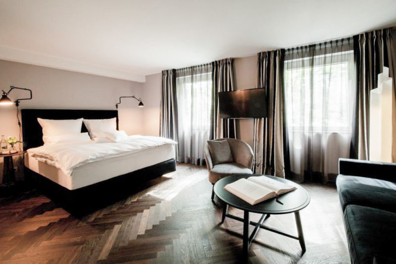 Cool Cologne Hotels: Prevot Restaurant and Hotel
