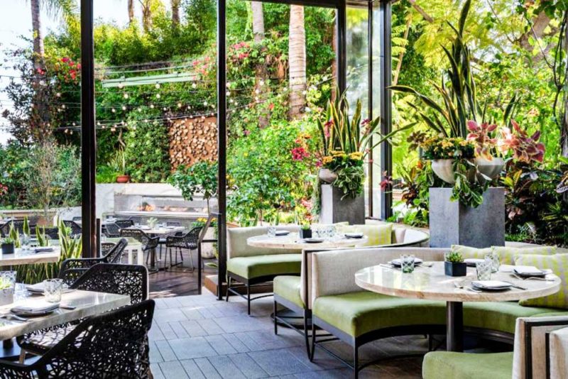Cool Hotels Los Angeles California: Four Seasons Hotel Los Angeles at Beverly Hills