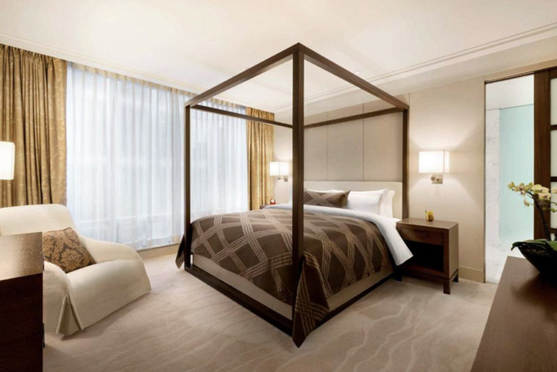 Cool Vancouver Hotels: Shangri-La Vancouver