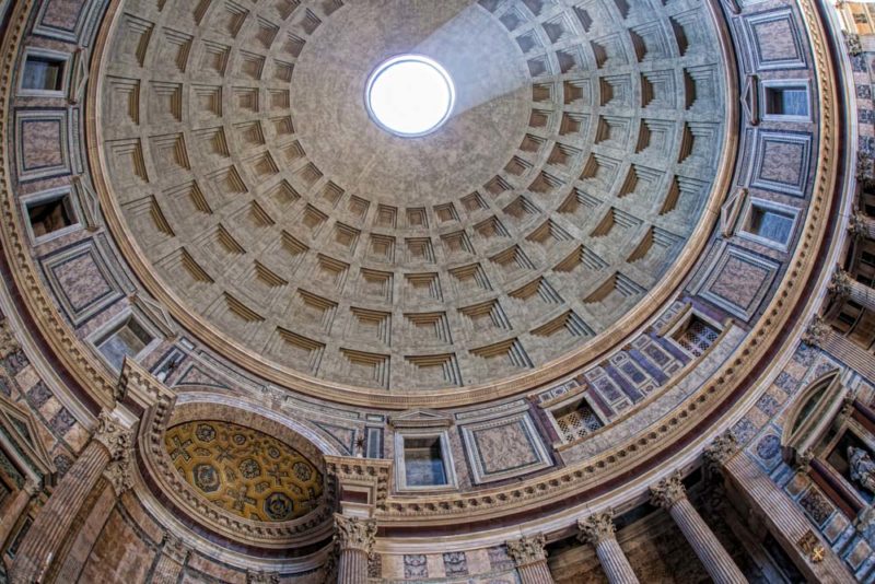 Unique Things to do in Rome: Pantheon