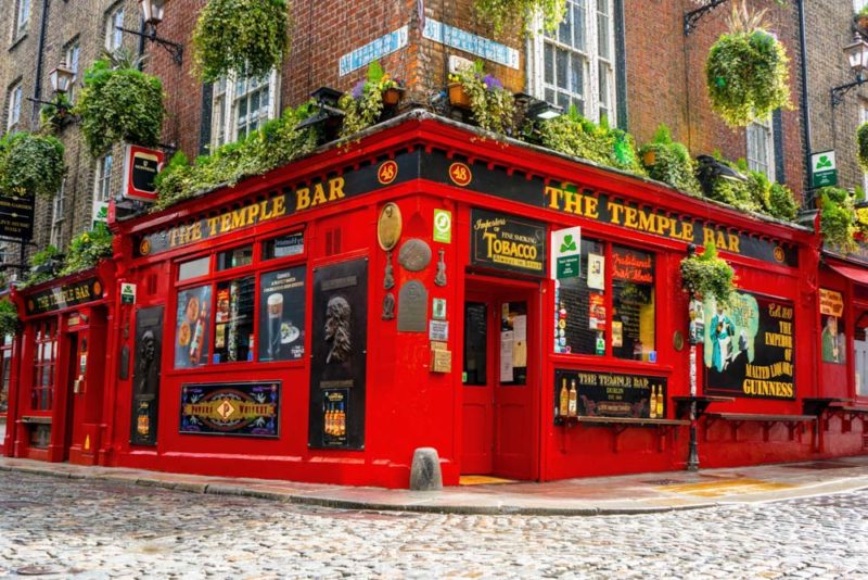 Cool Things to do in Dublin: Temple Bar