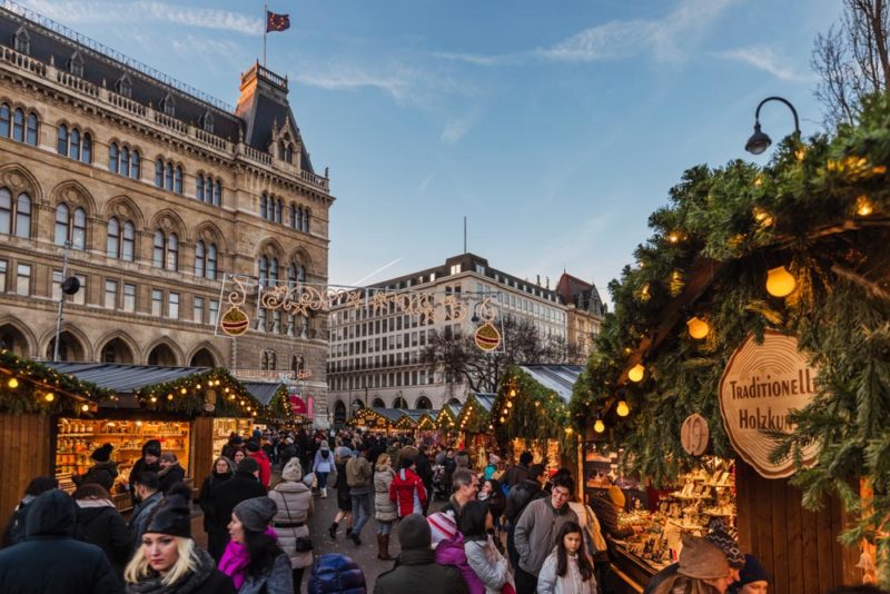 Cool Things to do in Vienna: Christmas Markets