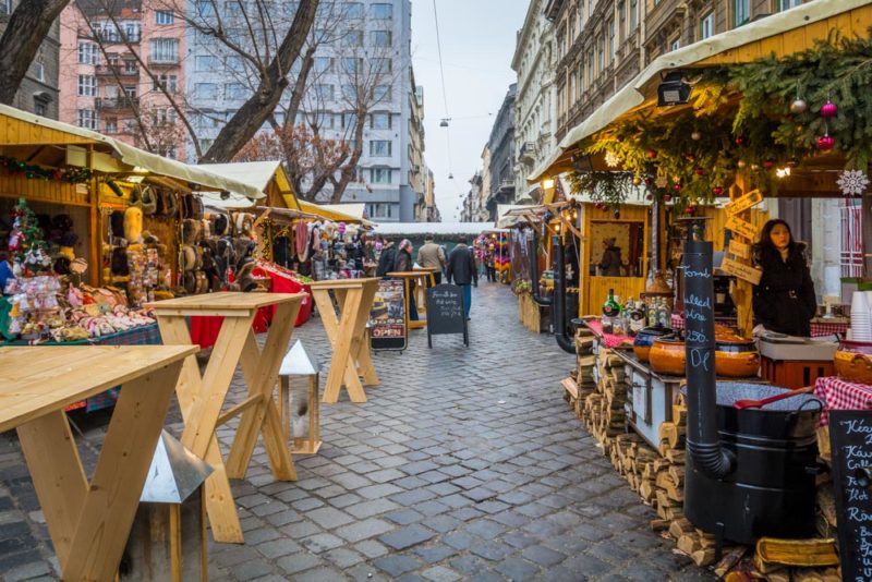 Must do things in Budapest: Christmas Markets
