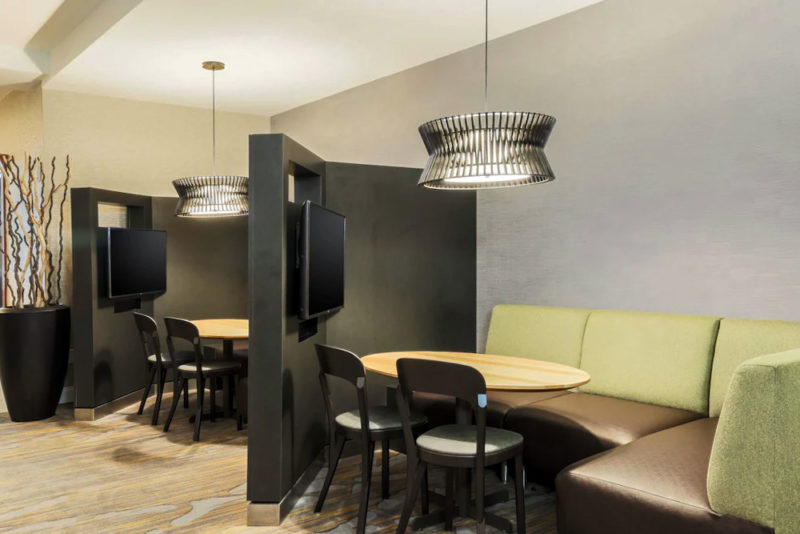 Pittsburgh Boutique Hotels: Courtyard by Marriott Pittsburgh Downtown