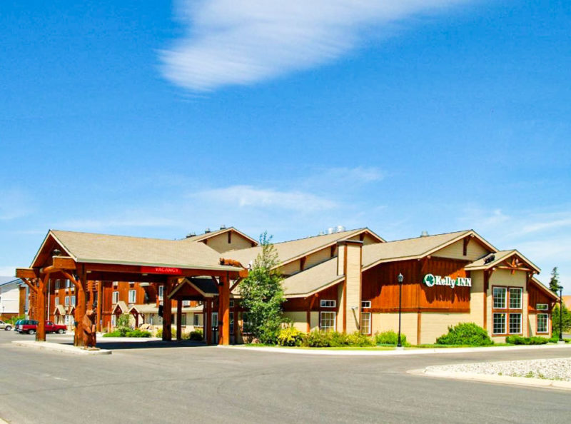 Best Hotels Near Yellowstone National Park: Kelly Inn West Yellowstone