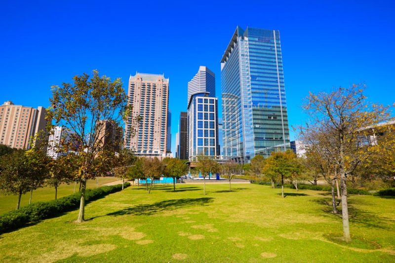 Best Things to do in Houston: Discovery Green