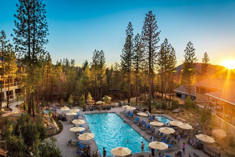 California Hotels Near Yosemite National Park: Rush Creek Lodge at Yosemite