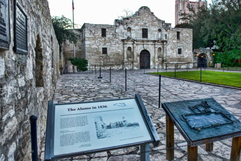 San Antonio Things to do: The Alamo
