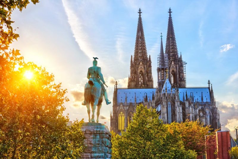 Unique Things to do in Cologne: Cologne Cathedral