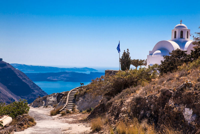 Best Things to do in Oia: Volcanic Trail from Oia to Fira