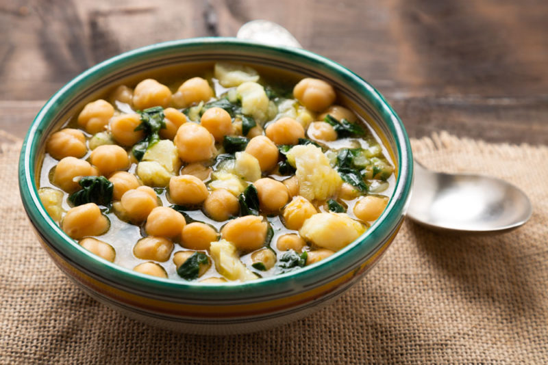 Best Things to do in Seville: Espinacas con Garbanzos