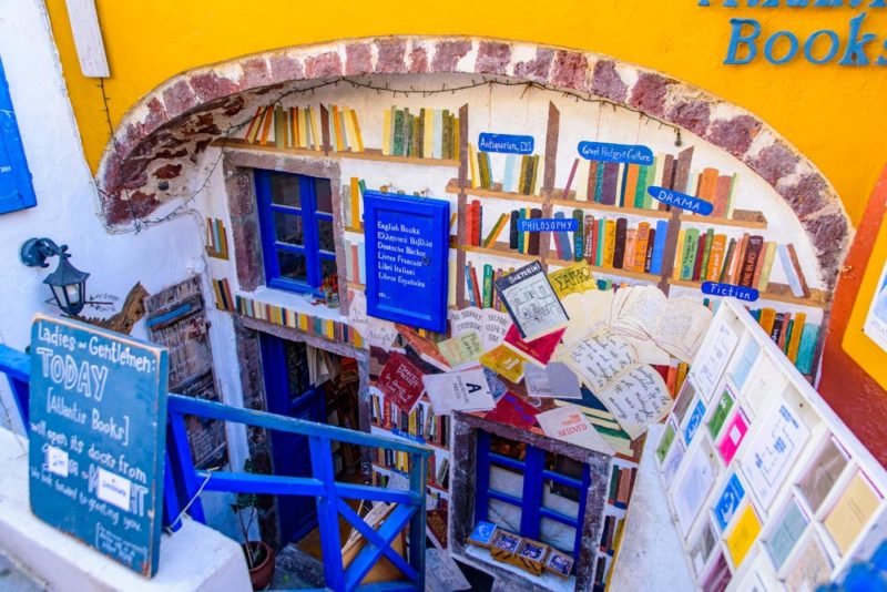Cool Things to do in Oia: Atlantis Books