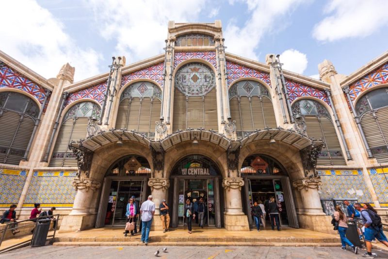 Cool Things to do in Valencia: Mercado Central