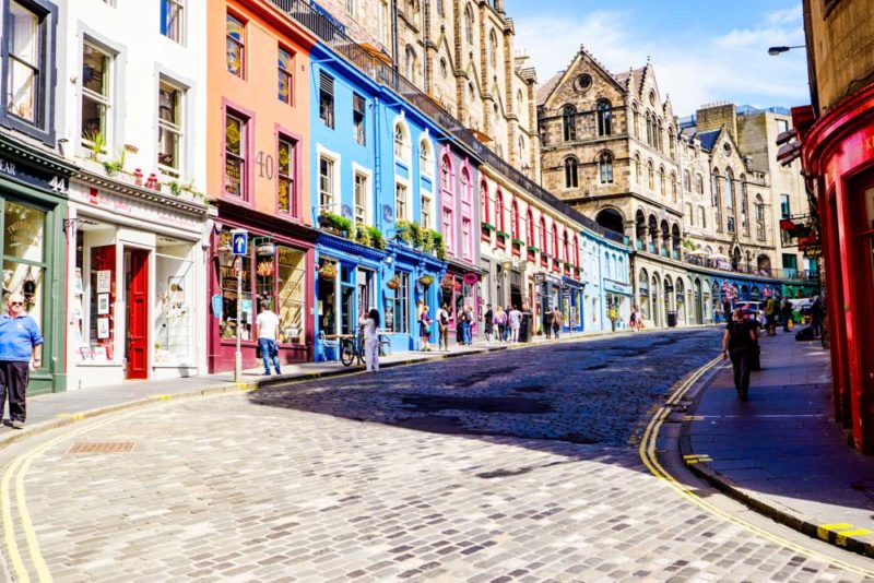 Must do things in Edinburgh: Shopping on Victoria Street