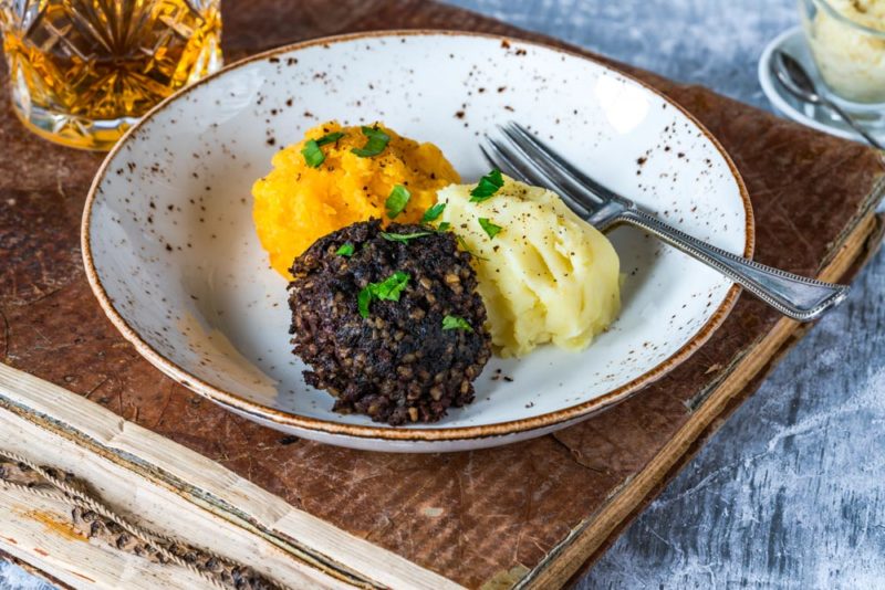 What to do in Edinburgh: Haggis and Neeps